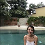 Deutsche Muttersprachlerin gibt Nachhilfe im Fach Deutsch